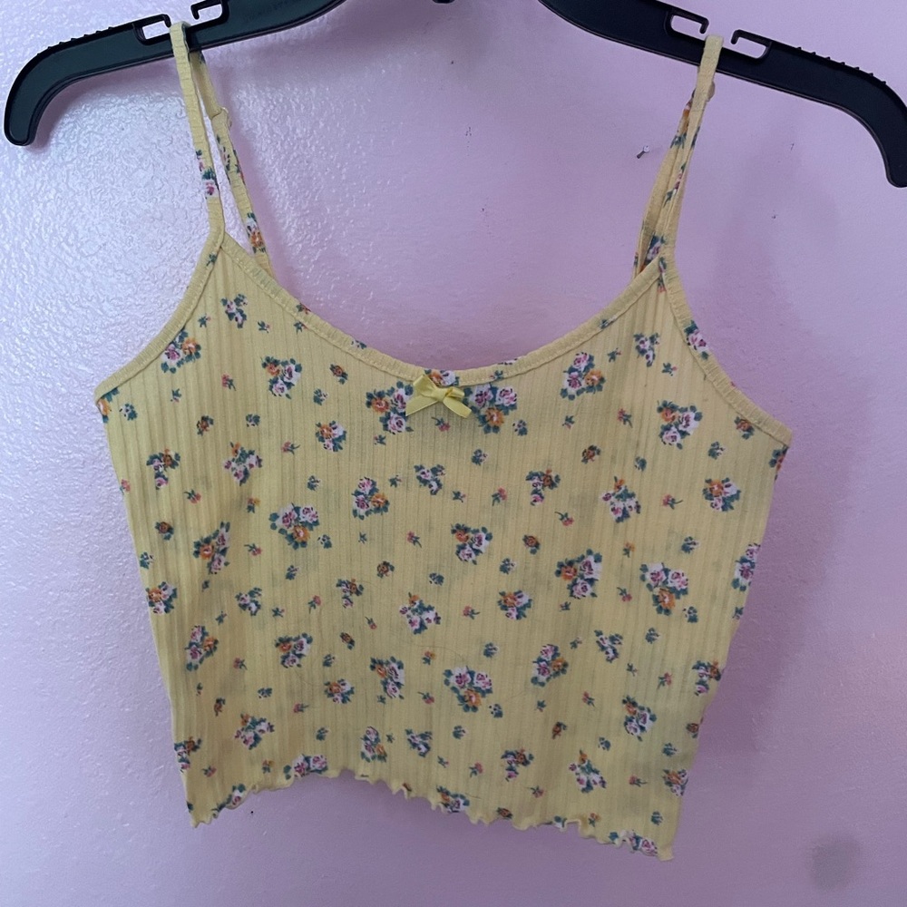 yellow medium floral forever 21 tank